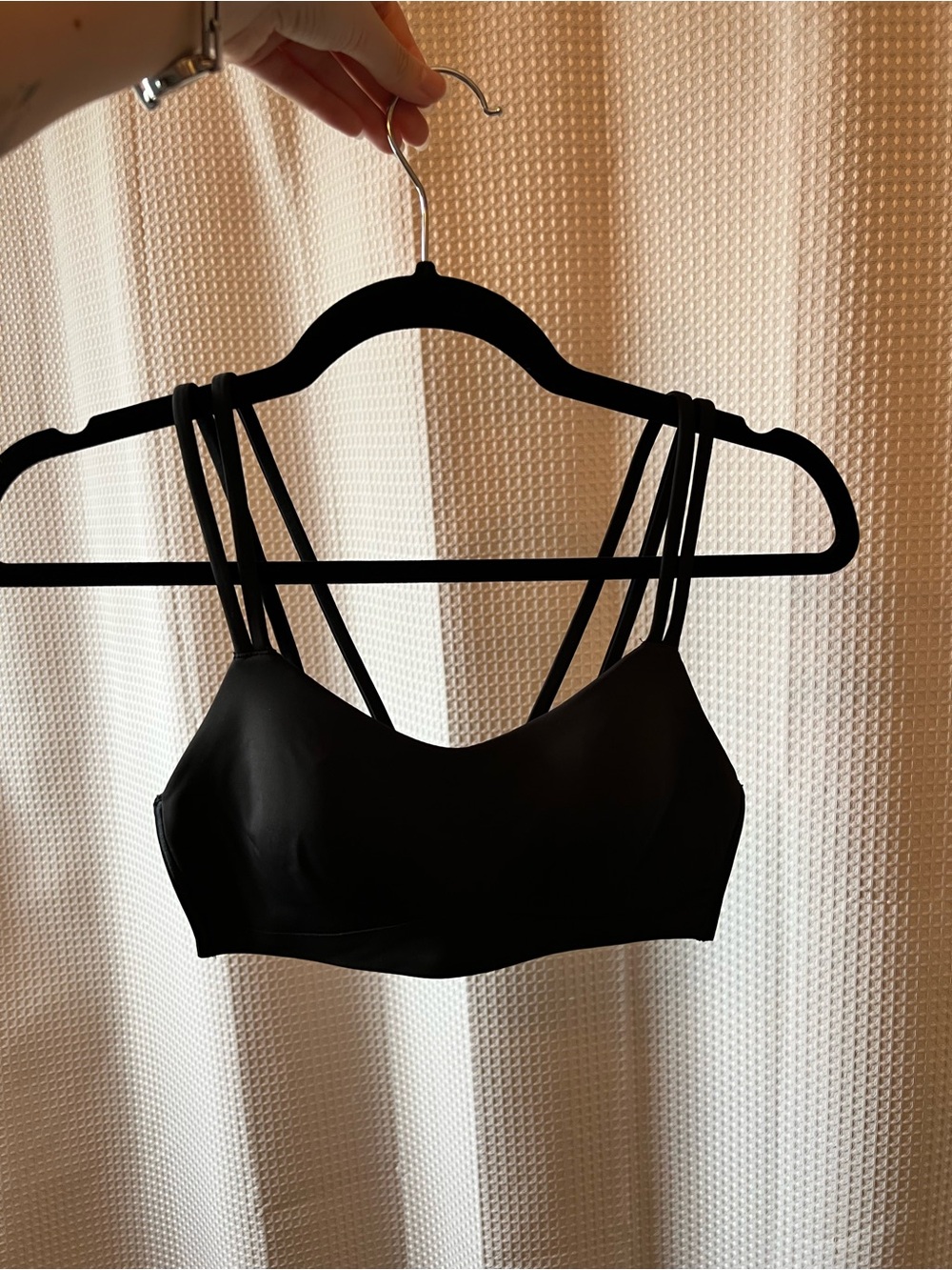 Lululemon Like a Cloud Bra - Size 6 - B/C Cup - Black - Picture 5 of 7